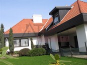 Pronájem rodinného domu 6+1, (471m2), Praha 4 - Kunratice, cena 78000 CZK / objekt / měsíc, nabízí 