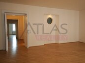 Pronájem bytu 3+1 (111 m2), Praha 2 Vinohrady, ul. Anny Letenské, cena 44000 CZK / objekt / měsíc, nabízí ATLAS reality