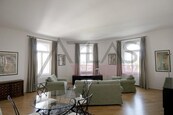 Pronájem luxusního zařízeného bytu 3+1, (83m2), Praha 5 Janáčkovo nábřeží, u metra B Anděl, cena 42000 CZK / objekt / měsíc, nabízí 