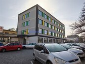 Komerční objekt, prodej, Hradec Králové, cena 75000000 CZK / objekt, nabízí BERNECKER REALITY spol. s r.o.