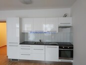 Byt 1+kk, Hradec Králové, pronájem, cena 13500 CZK / objekt / měsíc, nabízí 