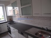 Byt 2+1 v centru města, pronájem, cena 17000 CZK / objekt / měsíc, nabízí 