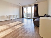 Pronájem bytu 1+kk 35 m2 ul. Toufarová, cena 18000 CZK / objekt / měsíc, nabízí Bohemian Estates International s.r.o.