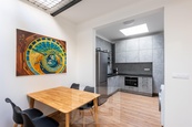 Mezonetový byt, Staroměstké náměstí - Praha, 2+kk, cena 32000 CZK / objekt / měsíc, nabízí Bohemian Estates International s.r.o.