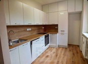 Pronájem světlého bytu 2+kk, 60 m2 v Plzni, Lobzy, cena 17000 CZK / objekt / měsíc, nabízí 