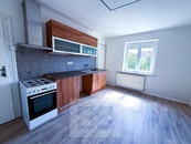 Bydlení, které nabízí víc než běžný byt - pronájem 2+kk 41 m2, Plzeň - Lobzy, cena 15000 CZK / objekt / měsíc, nabízí 