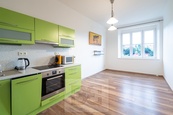 Pronájem bytu 2+kk 48 m2, Praha - Vršovice, cena 22000 CZK / objekt / měsíc, nabízí Bohemian Estates International s.r.o.