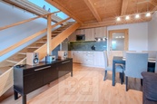 Pronájem mezonetového apartmánu 3+kk v Krkonoších - Vítkovice, okres Semily, cena 24900 CZK / objekt / měsíc, nabízí Bohemian Estates International s.r.o.