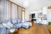 Prodej bytu 2+kk s balkonem, 46 m2, Praha 7 - Holešovice, projekt SOHO, cena 10990000 CZK / objekt, nabízí Bohemian Estates International s.r.o.