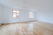 Pronájem bytu 2+1 90 m2, Praha - Braník, cena 27900 CZK / objekt / měsíc, nabízí Bohemian Estates International s.r.o.