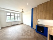 Zrekonstruovaný byt 3+kk v Praze 8 - ul.Sokolovská, cena 15490000 CZK / objekt, nabízí Bohemian Estates International s.r.o.