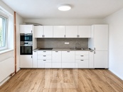 Pronájem bytu 2+1 76 m2, Horoměřice, cena 28900 CZK / objekt / měsíc, nabízí 