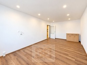 Pronájem bytu 2+1 49 m2, Praha - Bohnice, cena 22000 CZK / objekt / měsíc, nabízí Bohemian Estates International s.r.o.