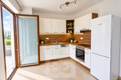 Pronájem bytu 2+kk 42 m2, Praha - Zličín, cena 21900 CZK / objekt / měsíc, nabízí Bohemian Estates International s.r.o.