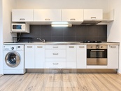 Pronájem bytu 2+1 55 m2, Ostrava - Poruba, cena 13900 CZK / objekt / měsíc, nabízí Bohemian Estates International s.r.o.