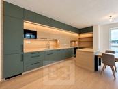 Pronájem bytu 4+kk 100 m2, Plzeň - Východní Předměstí, cena 29900 CZK / objekt / měsíc, nabízí 