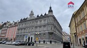 Pronájem bytu 3+KK, 75m2, náměstí Krále Jiřího z Poděbrad, Cheb., cena 15000 CZK / objekt / měsíc, nabízí 