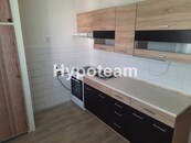 3+1/B, OV, 69 m2, 2. patro, ul. Dukelských hrdinů, Bukov, cena 13000 CZK / objekt / měsíc, nabízí Lucie Walterová - Hypoteam