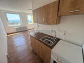 1+KK, 31 m2, OV, ul. Podzimní Chlumec, cena 6500 CZK / objekt / měsíc, nabízí Lucie Walterová - Hypoteam