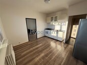 1+1, 34 m2, OV, ul. Maková, Severní Terasa, cena 11500 CZK / objekt / měsíc, nabízí 