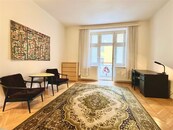 3+1+obytná hala (94 m2)/ 2x Balkon, 3 min. metro Praha 3 Vinohrady, ul. Velehradská pronájem, cena 33000 CZK / objekt / měsíc, nabízí 