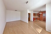 Byt 1+1 s balkónem, 45 m2, garážové stání, sklep, Praha - Záběhlice., cena 7990000 CZK / objekt, nabízí 