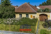 Zemědělská usedlost s rozsáhlými pozemky v malebné obci Myliboř, cena 1990000 CZK / objekt, nabízí 