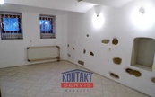 Pronájem obchodního prostoru 81 m2, České Budějovice, cena 15000 CZK / objekt / měsíc, nabízí 