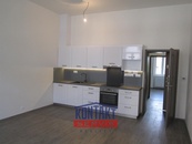 Pronájem moderního bytu 2+kk 52 m2, Žižkova tř., České Budějovice, cena 14000 CZK / objekt / měsíc, nabízí