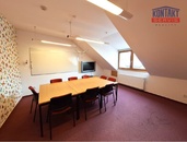 Pronájem kanceláře 27 m2, ulice Hroznova České Budějovice 1, cena 7500 CZK / objekt / měsíc, nabízí Kontakt servis CZ s.r.o.