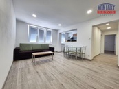 Pronájem zrekonstruovaného byty 2+kk, 52 m2 - České Budějovice 7, cena 14000 CZK / objekt / měsíc, nabízí 