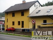 Ve Volyni, prodej domu - objektu občanské vybavenosti se třemi byty, nebytovým prostorem a s pozemky, cena 1 CZK / objekt, nabízí LIVELI