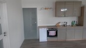 Prodej moderního bungalovu v Mále Hraštici, OV, 4+kk, cena 9048000 CZK / objekt, nabízí Myšák reality
