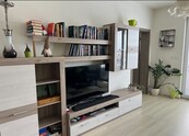 Prodej krásneho vzdušného 2+kk v Letňanech / OV / B, cena 9740000 CZK / objekt, nabízí 