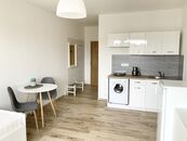 Pronájem, Byt 1+kk, Karlovy Vary, cena 8500 CZK / objekt / měsíc, nabízí Redot s.r.o.