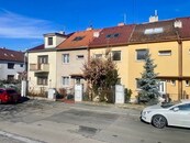 ŘRD, užitná plocha 138 m2, 3 NP., zahrada, ul. Podléšková, Praha 10 Záběhlice, cena 12500000 CZK / objekt, nabízí Ullmann - real