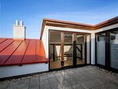 Nabízíme slunný a prostorny mezonetový byt s terasou u náměstí Míru, cena 38000 CZK / objekt / měsíc, nabízí Bohemia reality