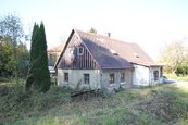 Prodej staršího rodinného domu s větším pozemkem v Liberci Vesci, ul. V Lučinách, cena 6500000 CZK / objekt, nabízí 