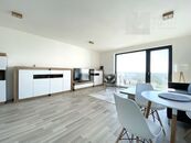 Pronájem bytu 2+kk, Brno - Sadová, ul. Kumpoštova, cena 23000 CZK / objekt / měsíc, nabízí 