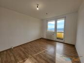 Pronájem bytu 3+1 se zasklenou lodžií v Rosicích u Brna, cena 19000 CZK / objekt / měsíc, nabízí