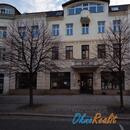 Pronájem obchodního prostoru (prodejny) na Žerotínově nám. v Přerově, cena 25000 CZK / objekt / měsíc, nabízí 