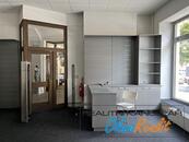 Pronájem obchodního prostoru (prodejny) na Žerotínově nám. v Přerově, cena 25000 CZK / objekt / měsíc, nabízí 