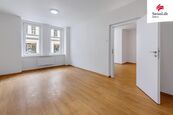 Prodej bytu 2+1 63 m2 Houškova, Plzeň, cena 3750000 CZK / objekt, nabízí Swiss Life Select Reality