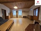Pronájem bytu 2+1 50 m2 Nádražní, Třešť, cena 12000 CZK / objekt / měsíc, nabízí Swiss Life Select Reality