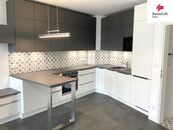 Pronájem bytu 1+kk 45 m2 Diamantová, Plzeň, cena 13500 CZK / objekt / měsíc, nabízí 