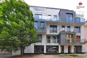 Pronájem garážového stání 16 m2 Bratranců Veverkových, Pardubice, cena 1500 CZK / objekt / měsíc, nabízí 