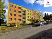 Pronájem bytu 1+1 39 m2 Hálkova, Starý Plzenec, cena 11500 CZK / objekt / měsíc, nabízí Swiss Life Select Reality