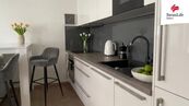 Pronájem bytu 2+kk 57 m2 O. Nedbala, České Budějovice, cena 15000 CZK / objekt / měsíc, nabízí 
