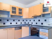 Pronájem bytu 3+1 57 m2 Žlutá, Chrášťany, cena 23000 CZK / objekt / měsíc, nabízí 