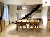 Pronájem bytu 4+1 103 m2 Zikmunda Wintra, Plzeň, cena 23000 CZK / objekt / měsíc, nabízí 